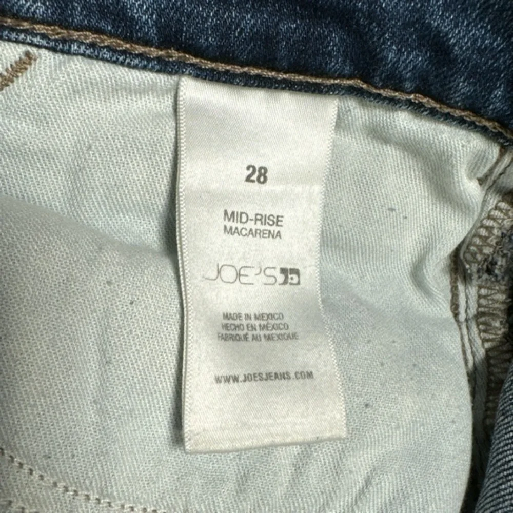 Joe’s Jeans Mid-Rise Macarena Skinny Crop Jeans (Size‎ 28)